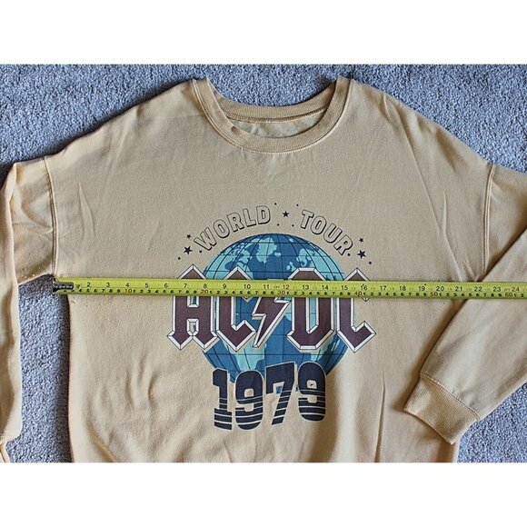 AC/DC World Tour 1979 Sweatshirt, Oversize Drop Shoulder Cut, sz S - fits Large - Picture 6 of 7